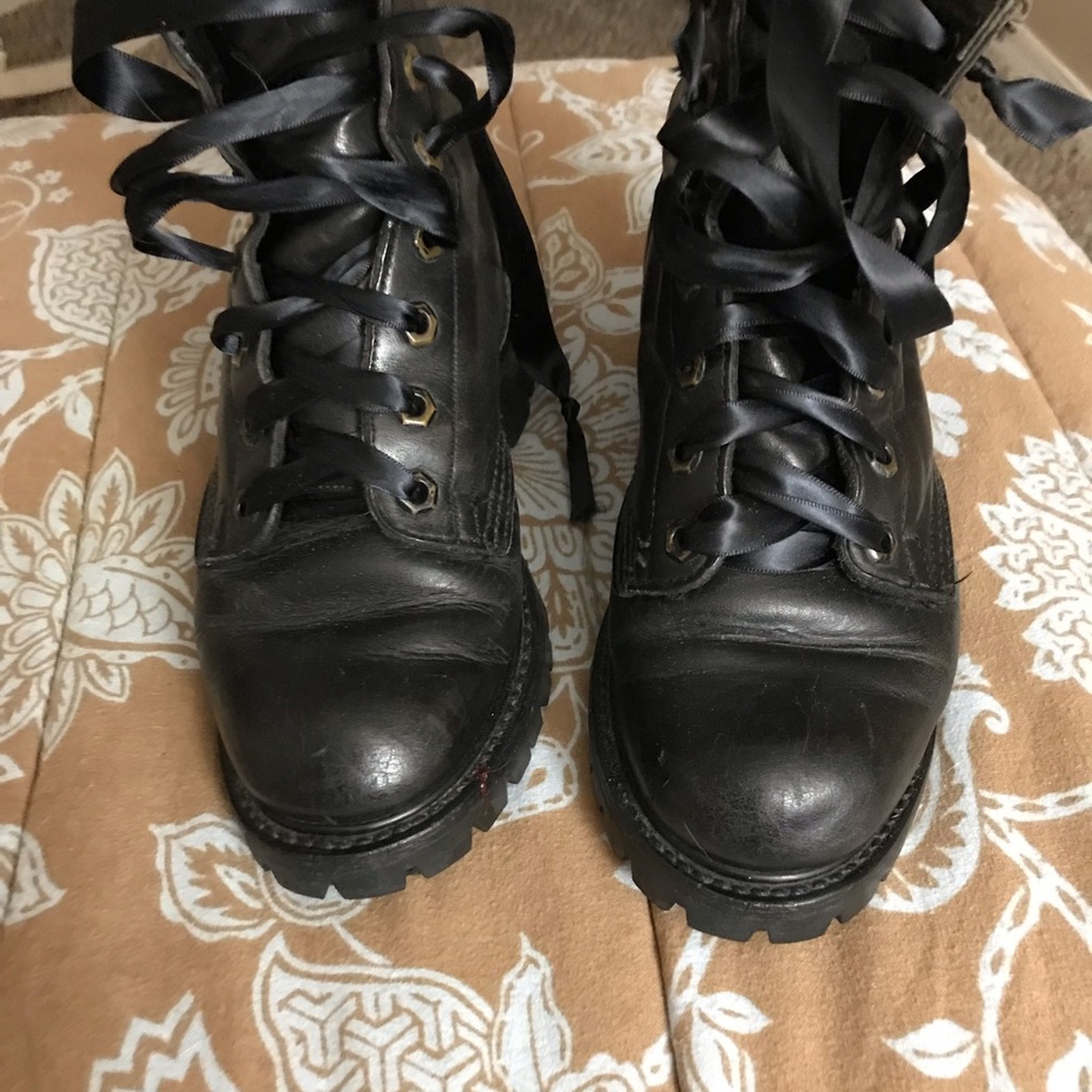 Frye combat/ hiking boots size 6.5 black